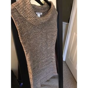 WHBM Sleeveless Knit Sweater